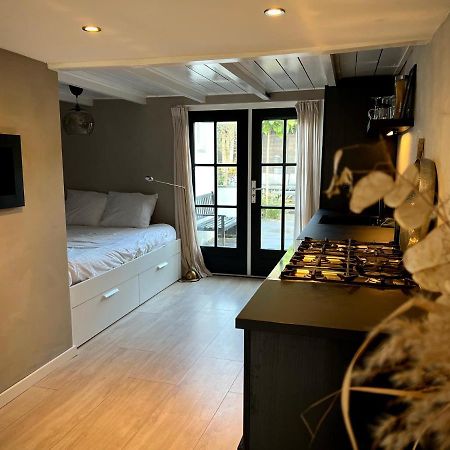 Littleneighbour Apartment Pingjum Luaran gambar