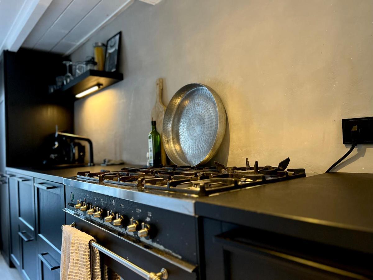 Littleneighbour Apartment Pingjum Luaran gambar